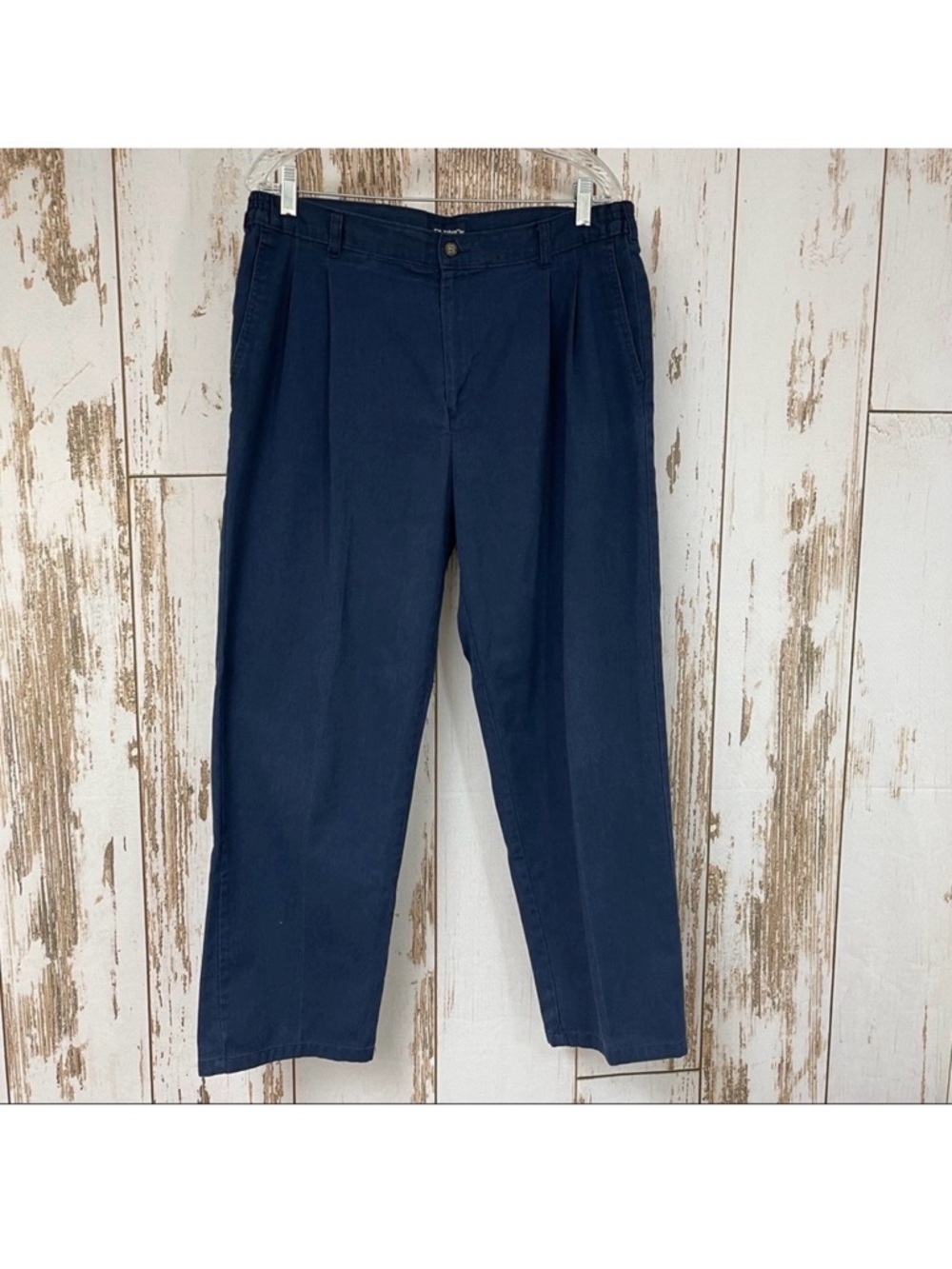 Puritan, Pleated Slacks. Navy Blue. Size 36x29. In excellent condition!